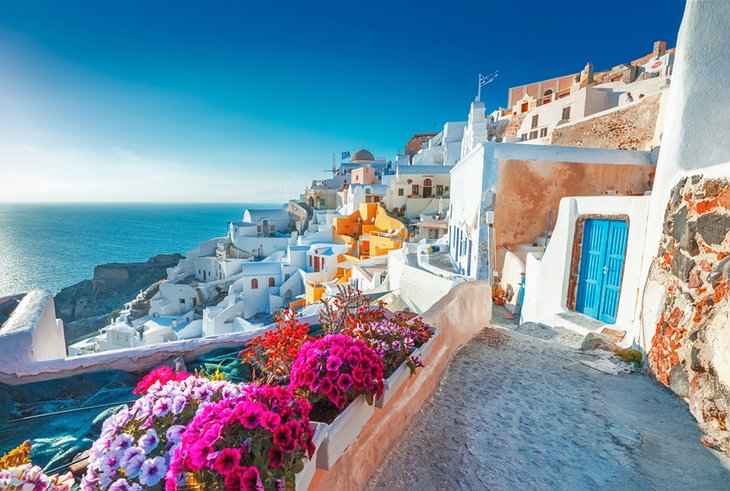 Top 10 Bucket List Travel Destinations for Your Ultimate Adventure